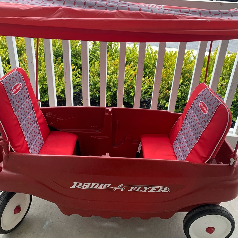 Excellent condition toddler wagon